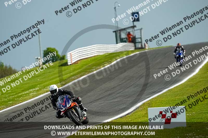 anglesey;brands hatch;cadwell park;croft;donington park;enduro digital images;event digital images;eventdigitalimages;mallory;no limits;oulton park;peter wileman photography;racing digital images;silverstone;snetterton;trackday digital images;trackday photos;vmcc banbury run;welsh 2 day enduro